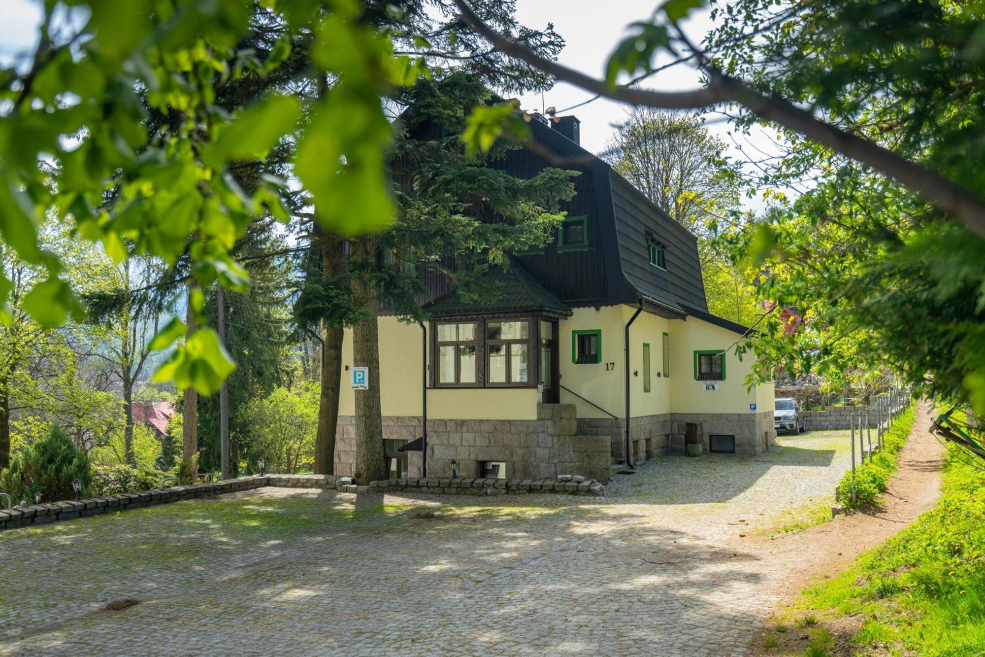 Willa Hanka Noclegi Ze Sniadaniami Szklarska Poreba Extérieur photo