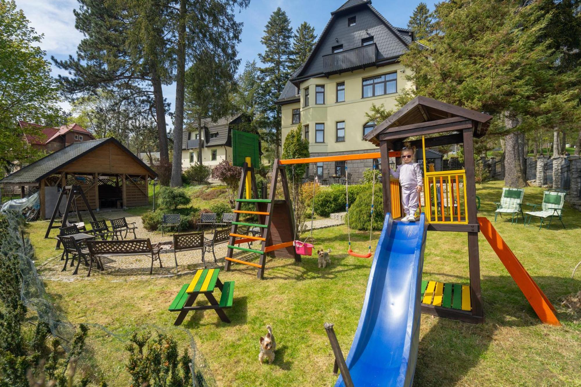 Willa Hanka Noclegi Ze Sniadaniami Szklarska Poreba Extérieur photo
